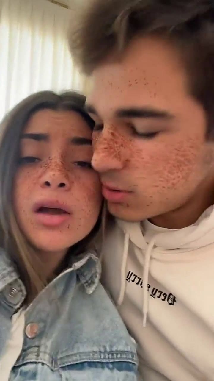 Los novios suelen compartir su vida en TikTok