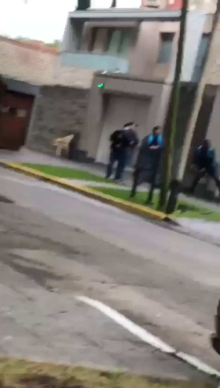 Allanamiento en una oficina del financista Ivo Rajnica en Lomas de Zamora