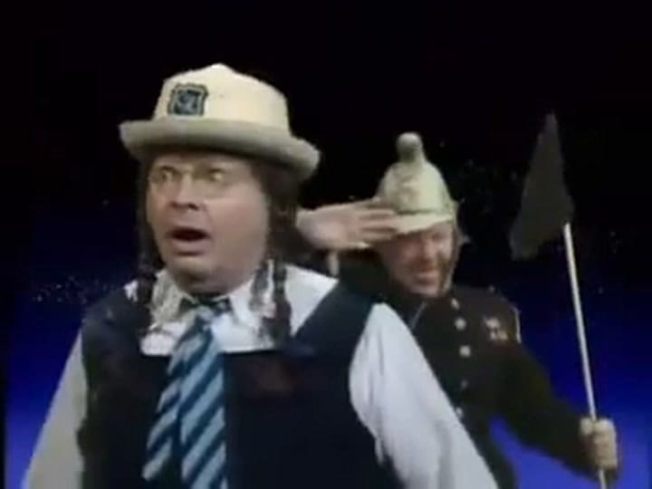 La introducción de El Show de Benny Hill