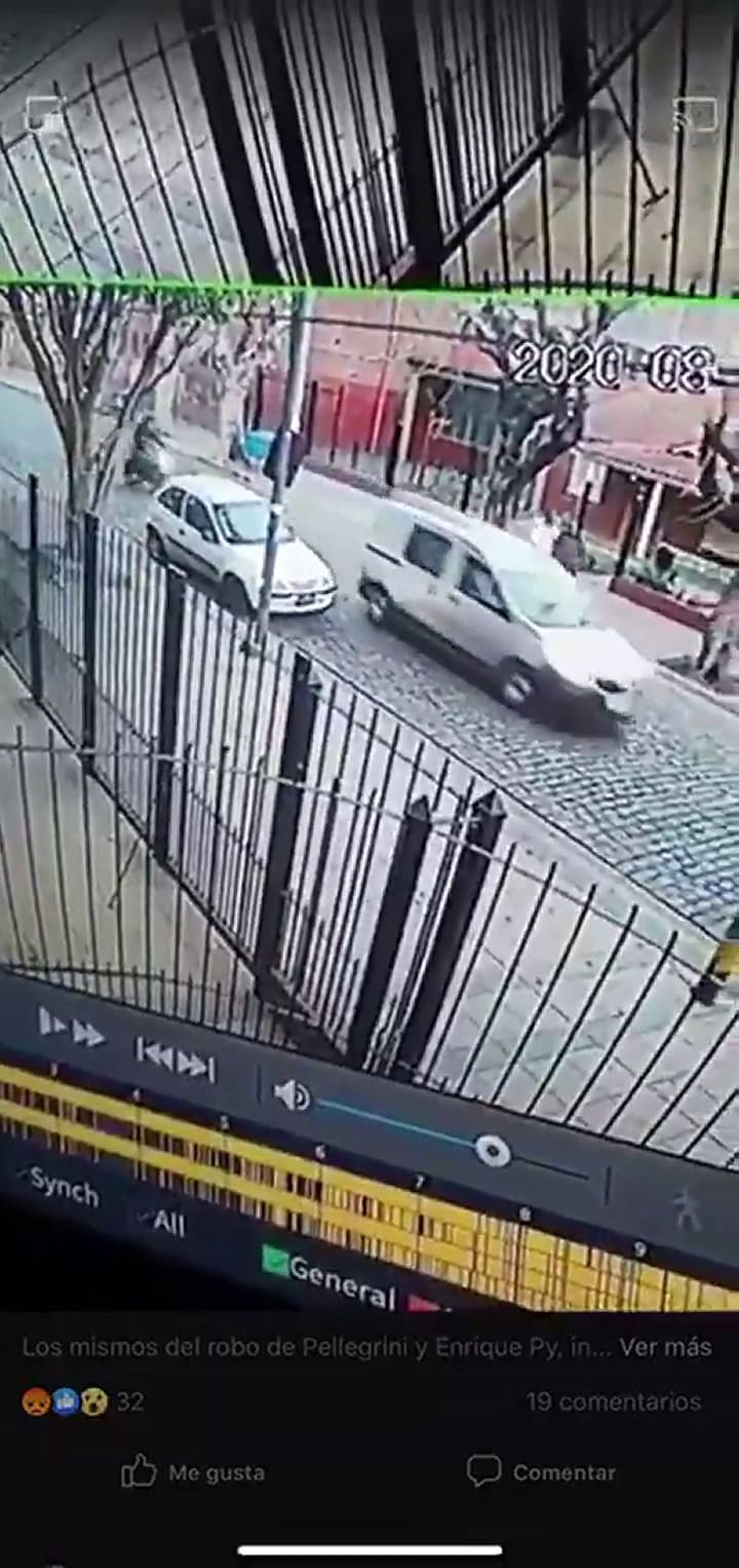 Otro intento de robo de los mismos motochorros, en Adrogué