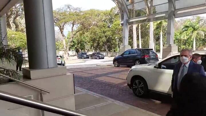 Fernández se reunió con la primera ministra de Barbados