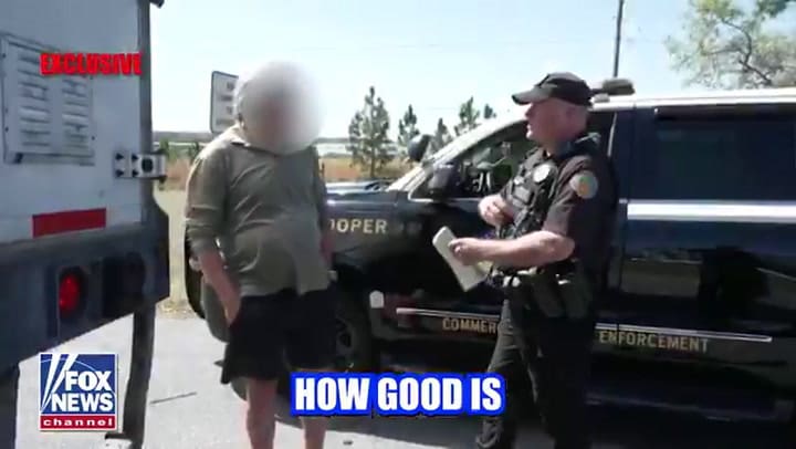 Así un oficial de Florida retiró de servicio a un hombre con la licencia de conducir comercial por no hablar inglés