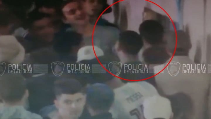 Destrozos en el Obelisco