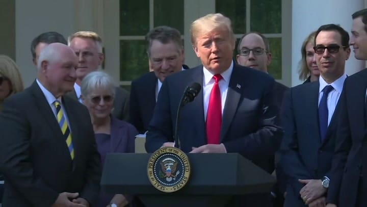 Trump celebra nuevo pacto comercial de EEUU, México y Canadá - Fuente: AFP