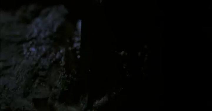 Amistad, tráiler oficial