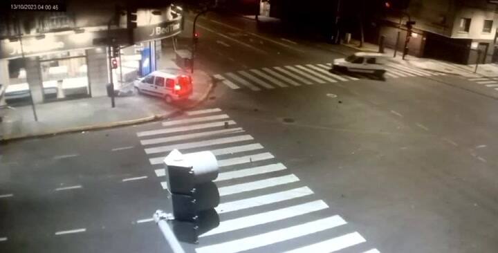 San Cristobal: un motociclista murió al ser embestido por una camioneta