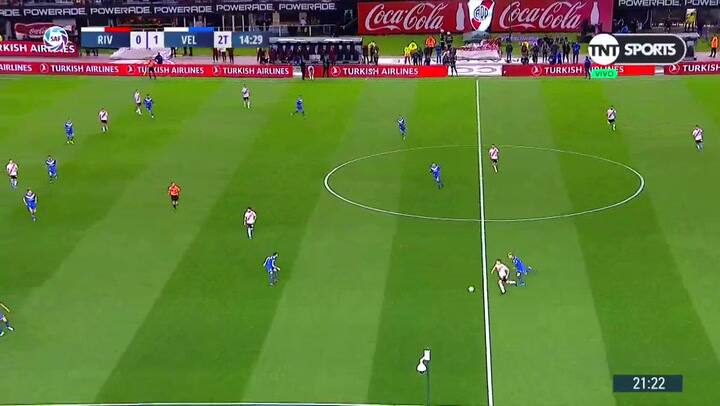 Gol de River, Fernández