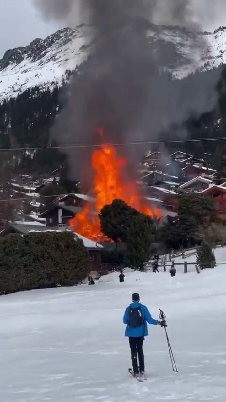 Casi 300 personas debieron evacuaron la estación de esquí