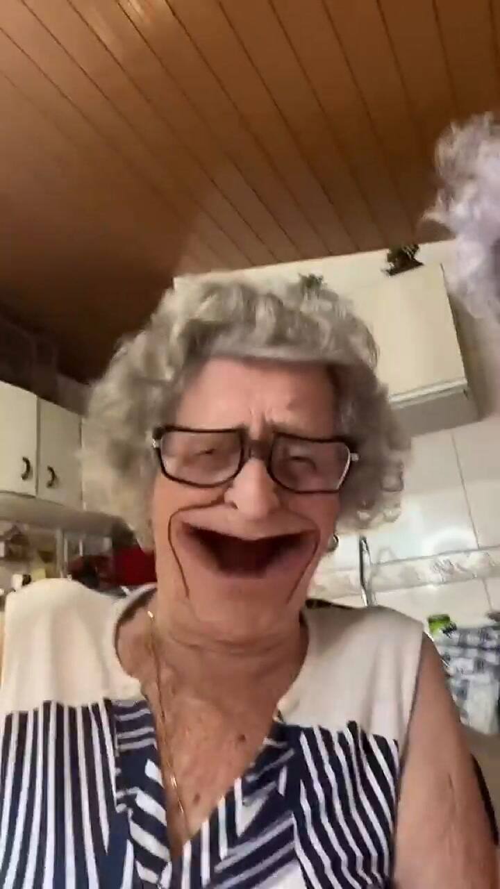 Vó y Tita, las abuelas que revolucionaron las redes (Video: IG @voetita)