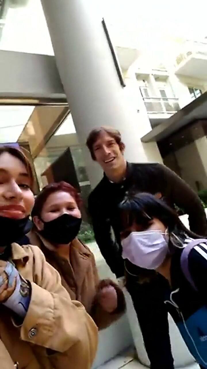 Iván de Pineda y el inesperado encuentro de unas fans que iban al Quilmes Rock