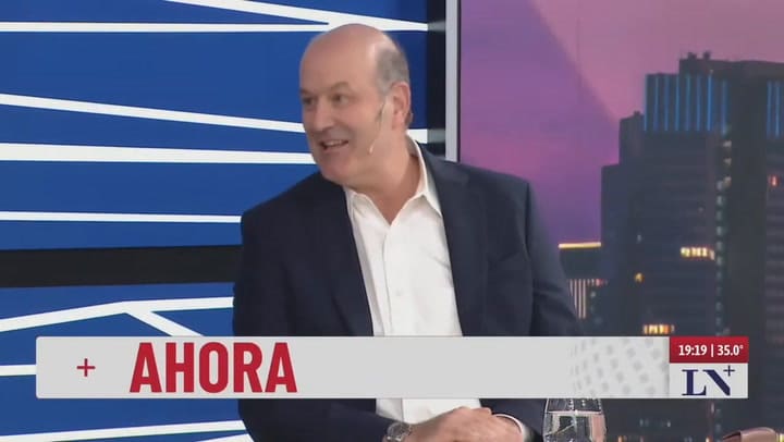 "La motosierra permite que se sigan bajando impuestos": Sturzenegger, mano a mano con Cristina Pérez