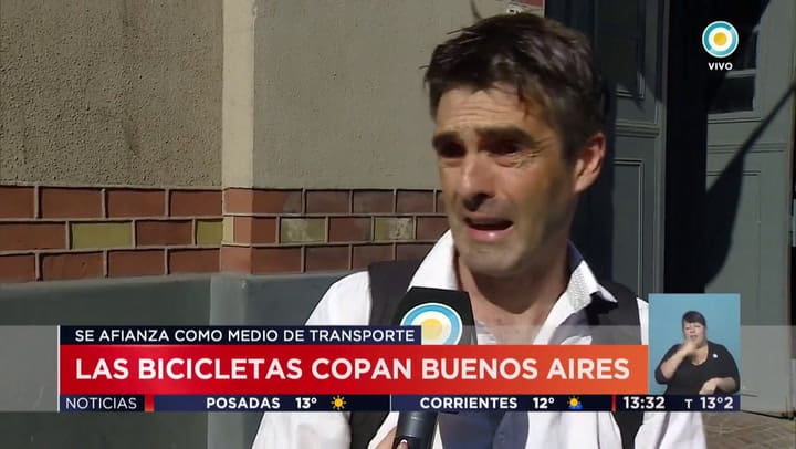 Las bicicletas copan Buenos Aires