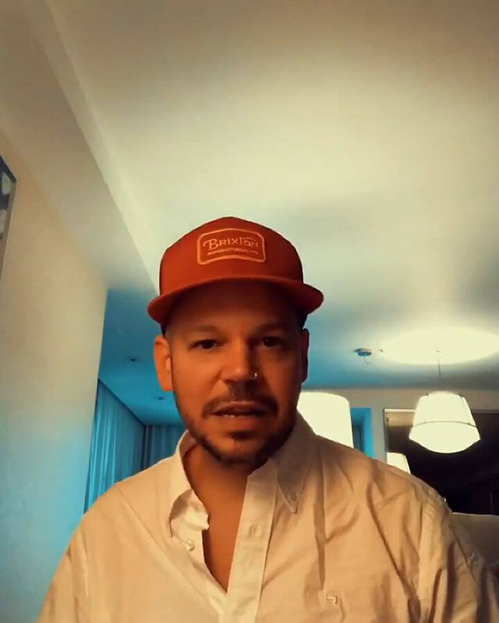 Chile, estamos con ustedes. Lo mismo para todos los países sufrimos esto. Fuente: Instagram