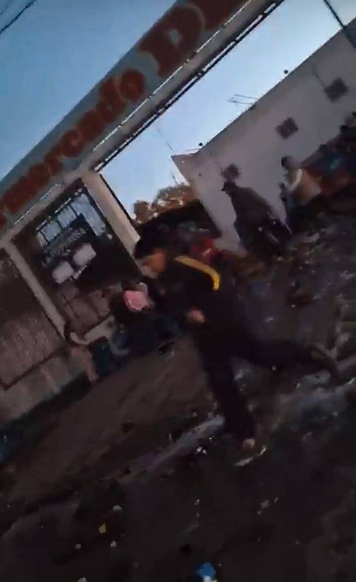 Saqueo supermercado Derqui