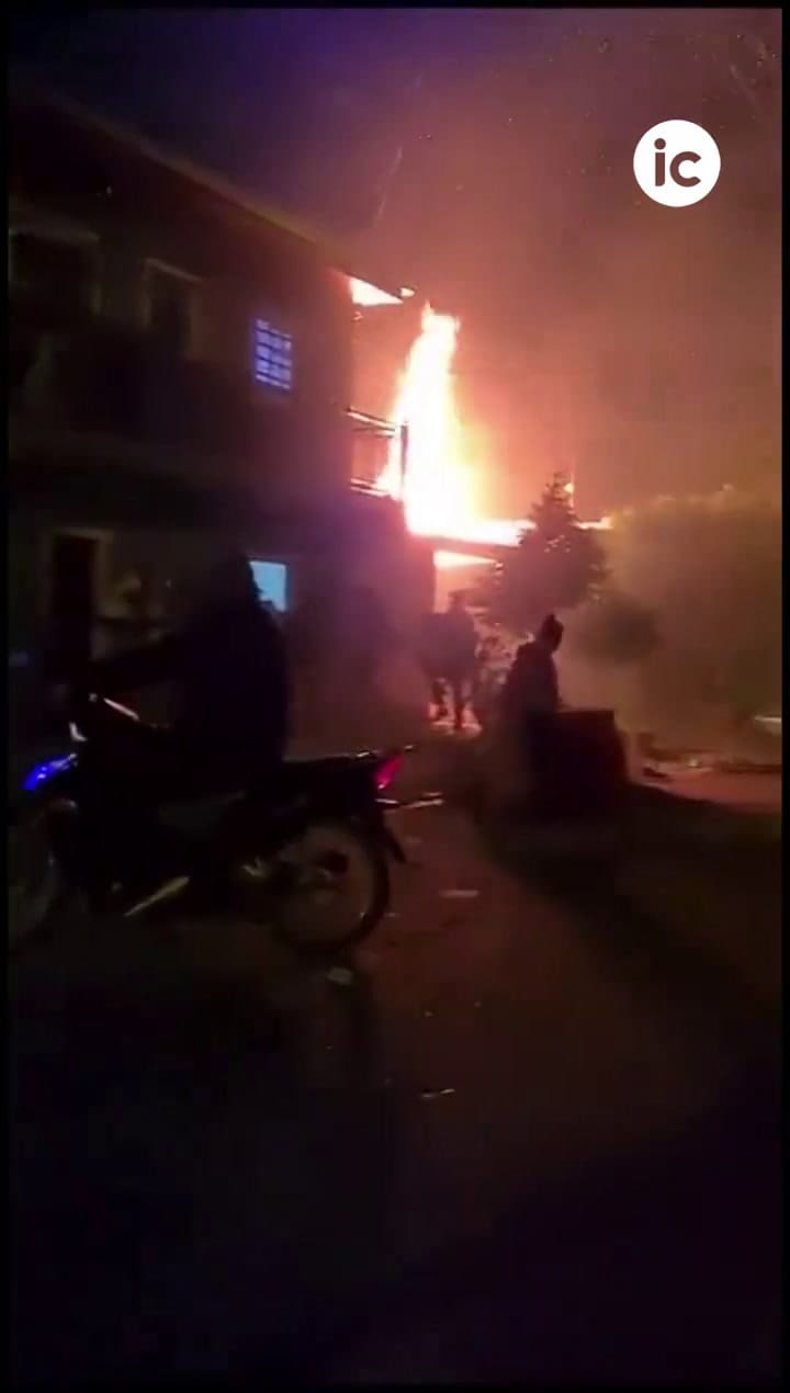 Incendio y saqueo por una estafa tipo Ponzi en Ensenada