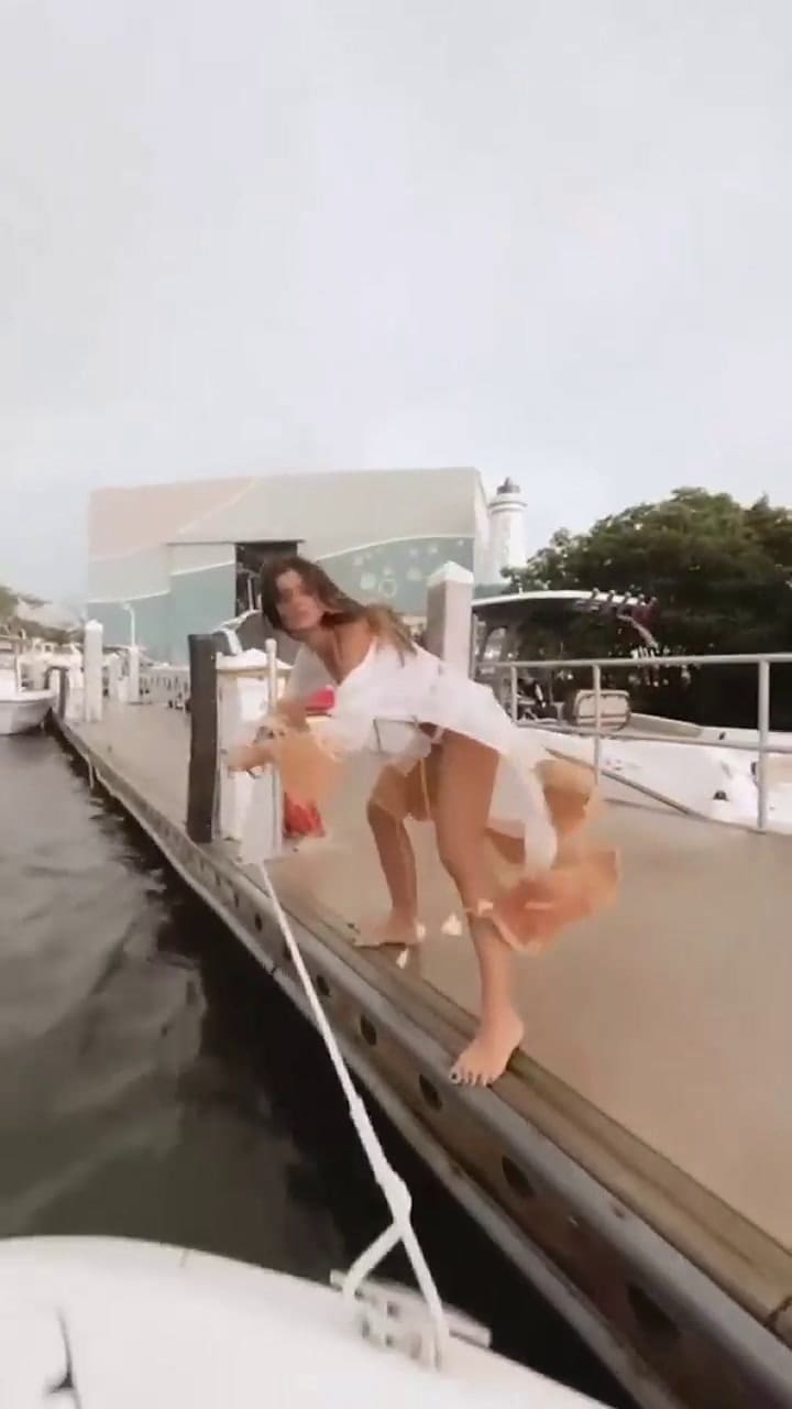 La China Suárez se mostró en bikini en medio de los rumores de embarazo