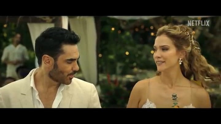 Perfil falso, tráiler oficial