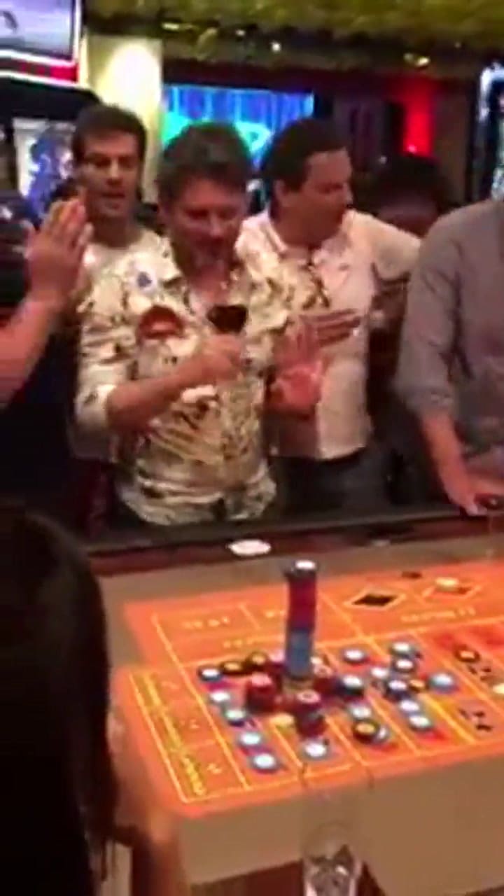 El video viral del ganador del casino del Conrad