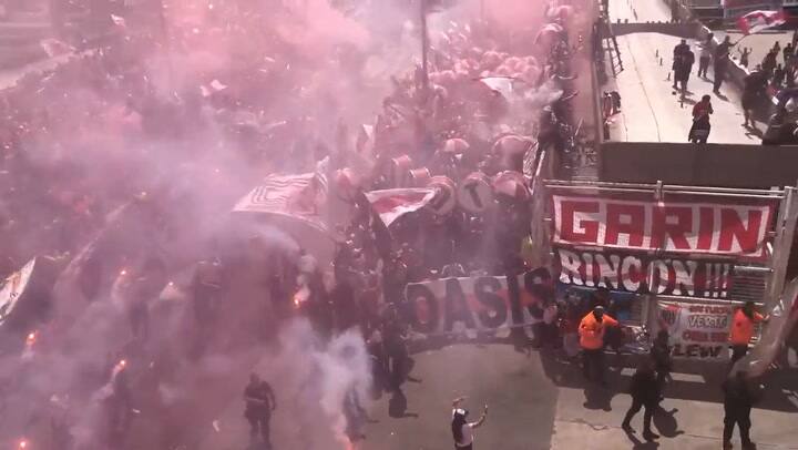 El multitudinario banderazo de River para alentar a sus jugadores antes del Superclásico ante Boca