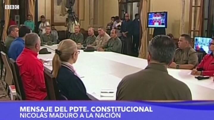 El mensaje de Nicolás Maduro en cadena nacional junto a mandos militares - Fuente: BBC