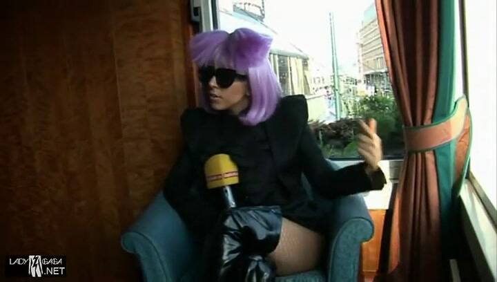 Lady Gaga responde con altura a una pregunta sexista - Fuente: YouTube
