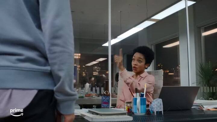 Alex habla de su bisexualidad en Rojo, Blanco y Azul Real - Fuente: Amazon Prime Video