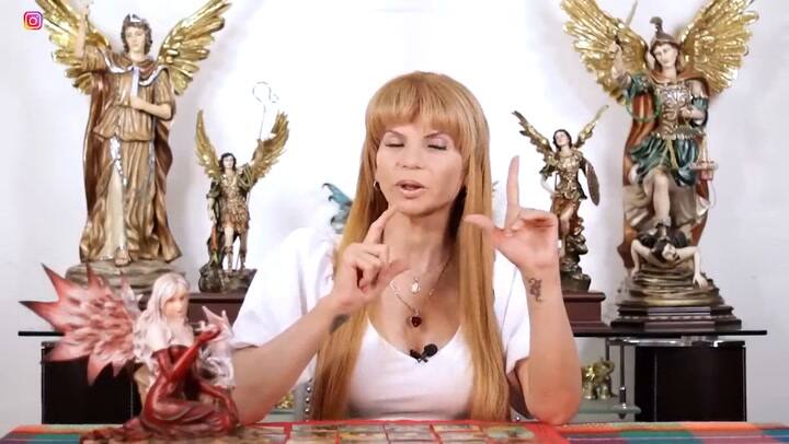 Mhoni Vidente dio las predicciones para la era de Piscis