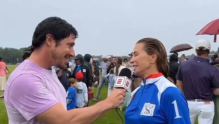 Un logro imborrable! Corinne Ricard y una QueensCup que no olvidará nunca.