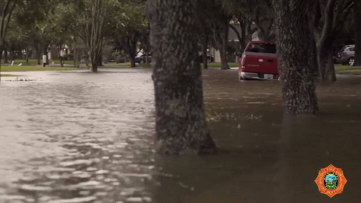 Las autoridades emiten recomendaciones de seguridad ante las lluvias en Miami