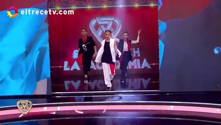 Zoe Domínguez se presentó junto a Viviana Saccone y Tito Díaz - Fuente: eltrece