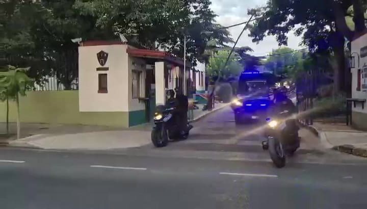 El operativo de traslasado del supuesto sicario