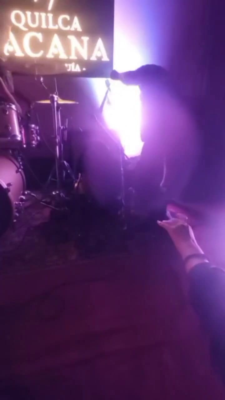 Video del cantante peruano