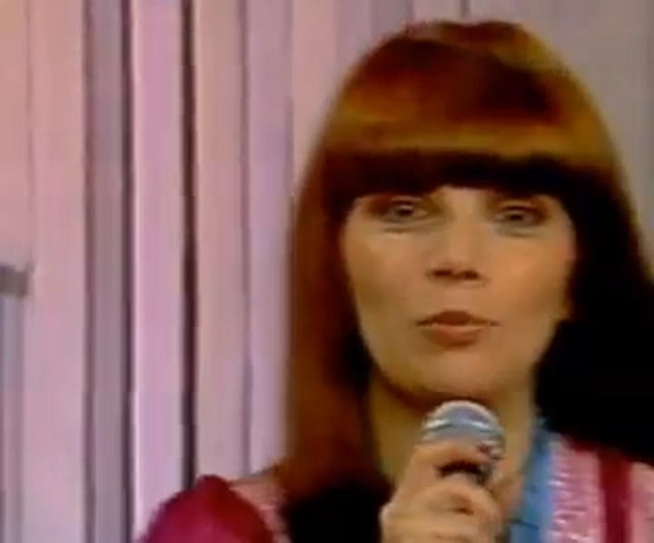 Elvira Romei - Dibujemos Un Dibujo