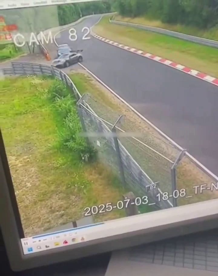 N 66pYvOkhGFESqs (Online-video-cutter.com) (1)