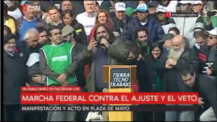 El discurso de Roberto Baradel en la marcha federal - Fuente: C5N