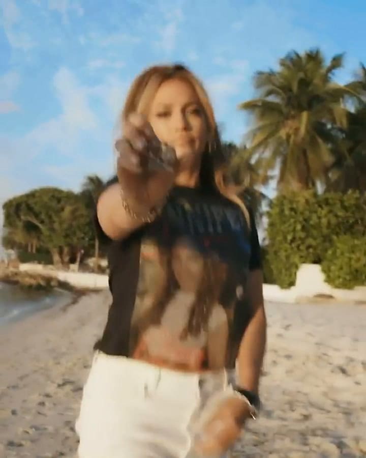 Así celebró Jennifer Lopez los veinte años de 'Love Don´t Cost a Thing' - Fuente: Instagram