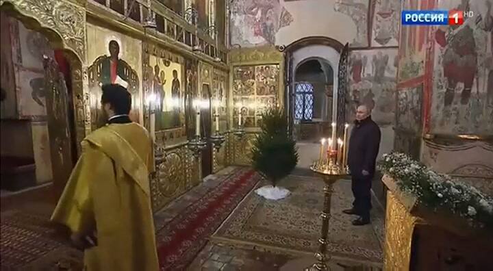 La solitaria Navidad ortodoxa de Vladimir Putin en el Kremlin en plena ofensiva en Ucrania