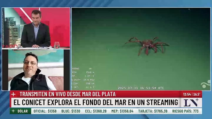 Gregorio Bigatti, investigador del CONICET desde el buque Falkor