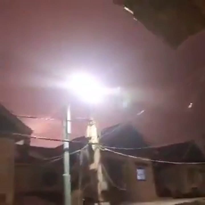 Más videos del ataque de misiles en Dimona