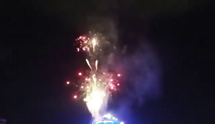 El régimen de Maduro iluminó el centro de torturas El Helicoide para celebrar el "inicio de la Navidad"