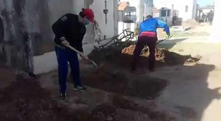 Jujuy: tuvo que cavar la tumba de su madre porque se negó la funeraria