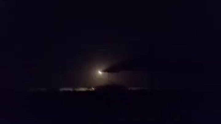 Presunto ataque iraní en el estrecho de Ormuz