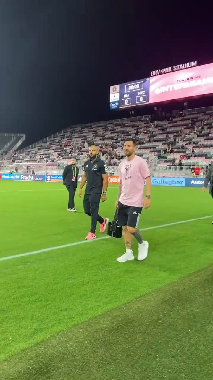 Savetwitter.net 5bb7-gzyufguc Gs(1280p)