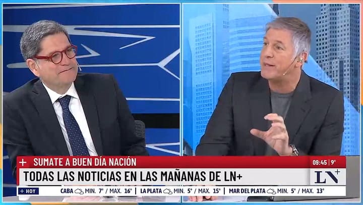 Los beneficios de dormir de costado