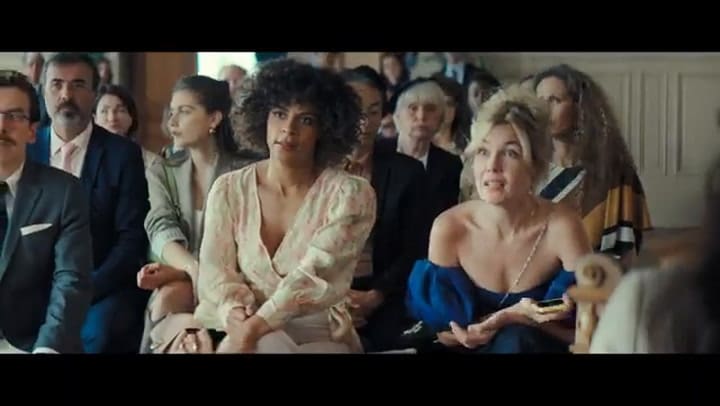 Luna De Miel Con Mamá ( 2025 ) Tráiler Pelicula