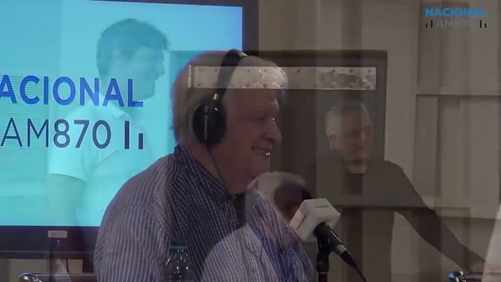 Mario Pergolini junto a Héctor Larrea y Bobby Flores en Mirá lo que te traje - Fuente AM870