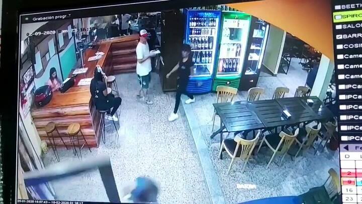 Asalto en la pizzería El Gauchito, de Gregorio de Laferrere