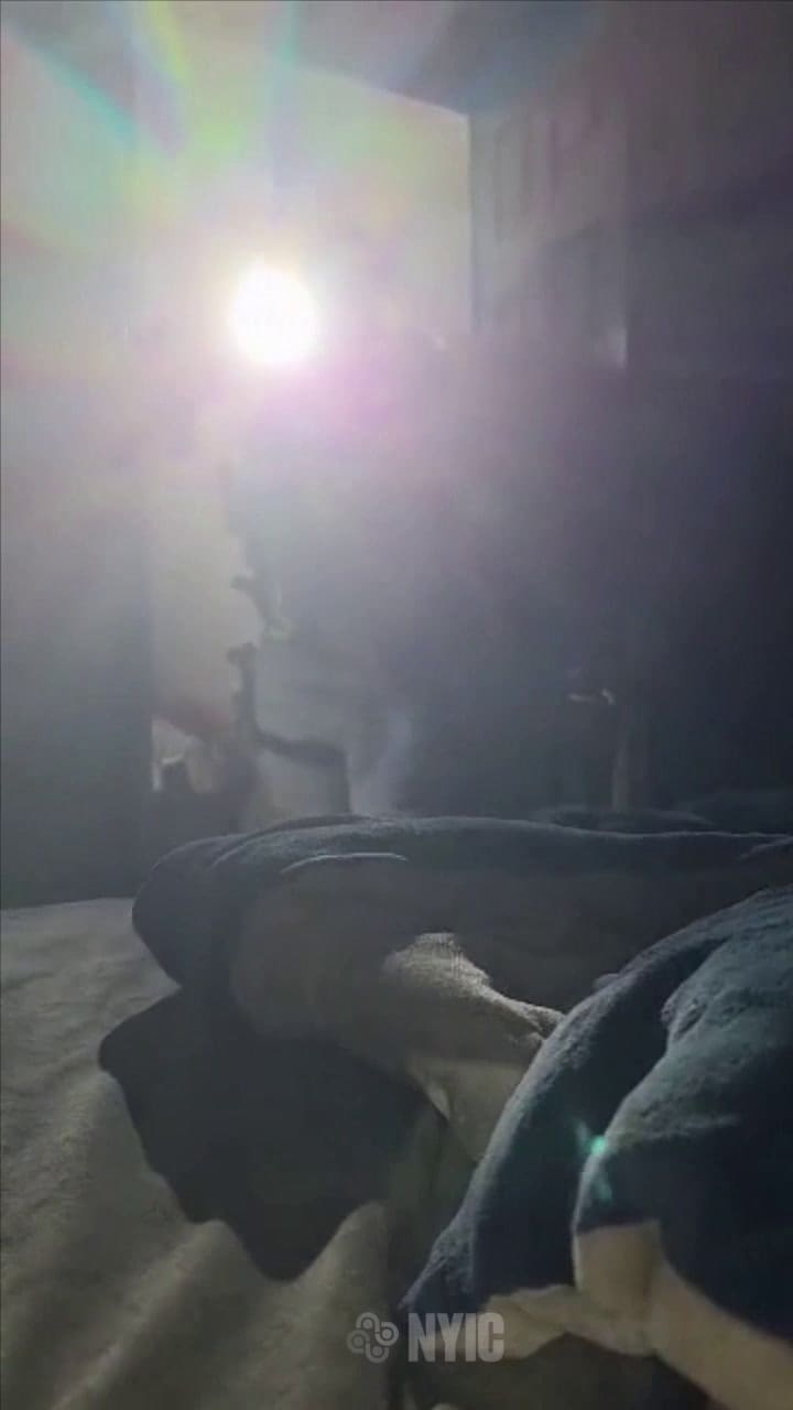 Agentes del ICE entraron a la casa de una migrante en Nueva York