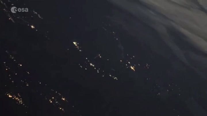 El lanzamiento de una nave espacial filmado desde el espacio - Fuente: European Space Agency