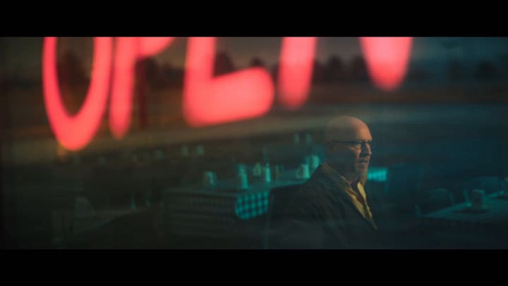 Amor, Acoso, Asesinato Tráiler En Español Netflixx